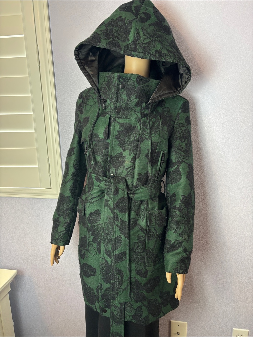 Vintage Coat Designer Samuel Dong Green Floral Hooded Belted Trench Coat